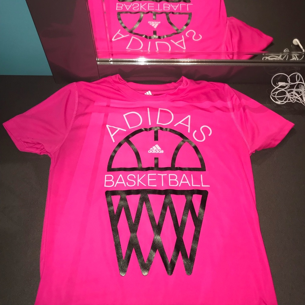 Adidas fitted basketball top